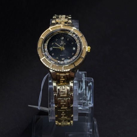 Gold Metal Bilezik Kordon Siyah Zeminli Şık Kadın Saat