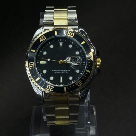 Klasik Siyah Kadran Altın Sarı Detaylı Çelik Saat