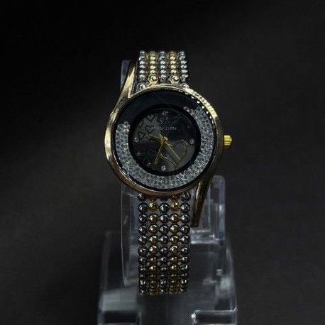 Taş Detaylı Siyah Kadran Gold Kasa Saat