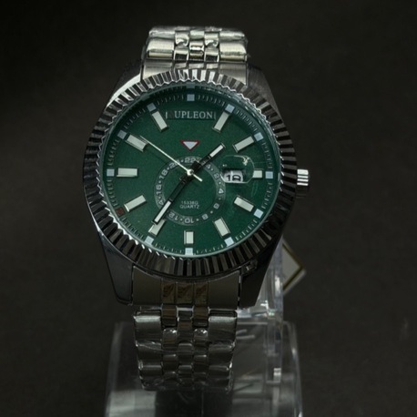 Klasik Tasarımlı Yeşil Kadran Çelik Kol Saati
