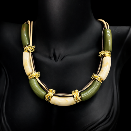 Haki & Krem Blok Taşlı Tasarım Kolye