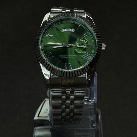 Çelik Kasa Yeşil Kadran Gün Tarihli Saat