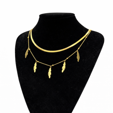 Gold Yaprak Detaylı Katmanlı Kolye
