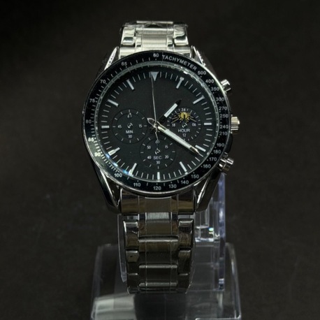 Klasik Tasarımlı Çok Göstergeli Analog Saat