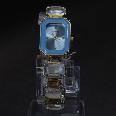 Mavi Kadran Taş Detaylı Kare Kasa Kadın Saat