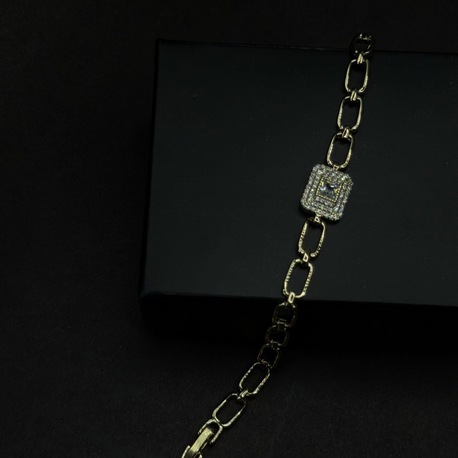 Zarif Tasarım Taşlı Gold Zincir Bileklik