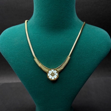 Vintage Yıldız Detaylı Altın Kolye